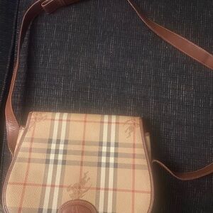 Vintage Burberrys Nova Check Saddle Crossbody Bag Leather Trim Plaid